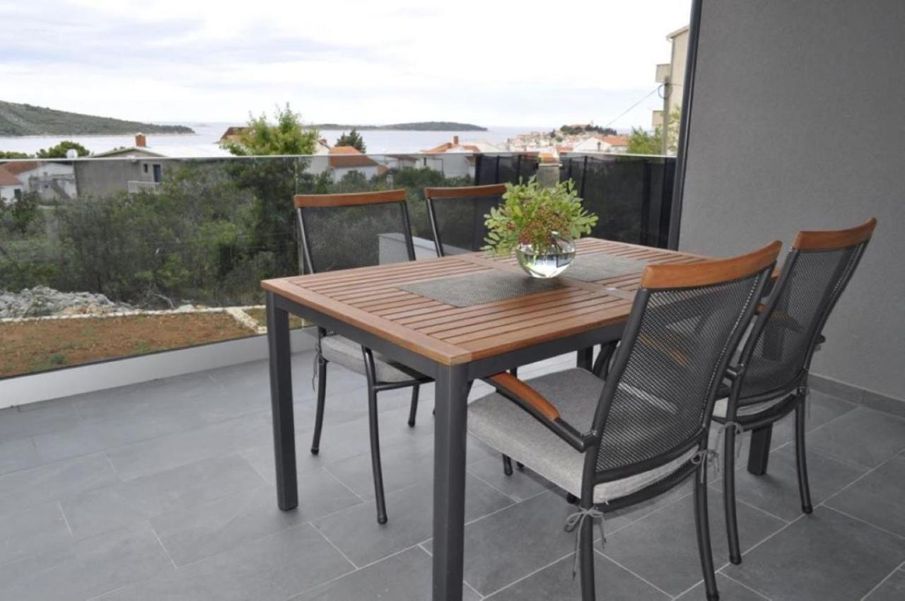 Riodia Seaview Stay Primošten Buitenkant foto